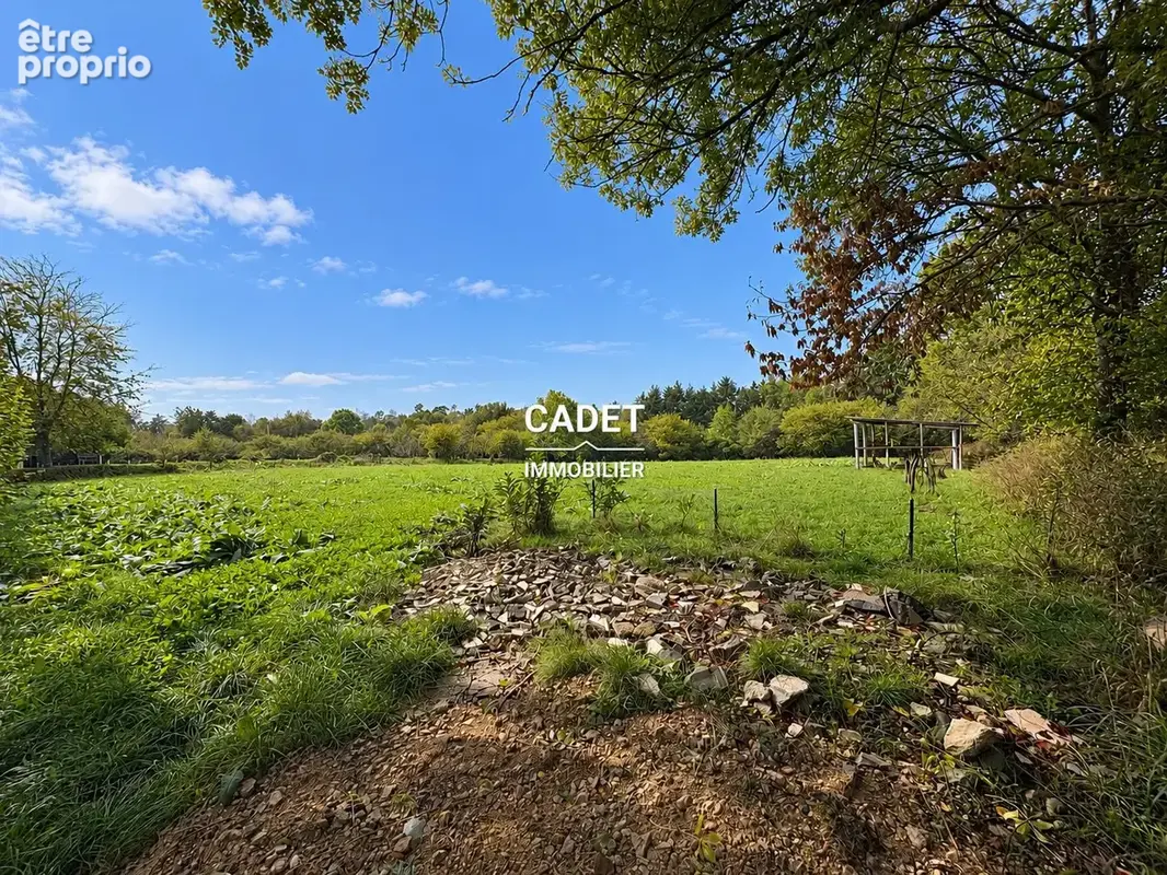 Terrain 3 250 m² à vendre à La Haye-Pesnel (50320) - photo 2