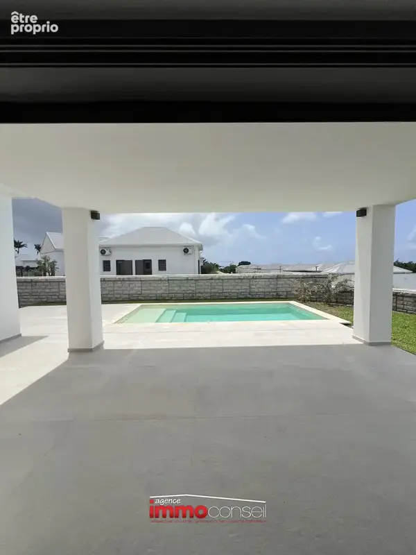Villa T5 contemporaine piscine garage résidence de standing - photo 3