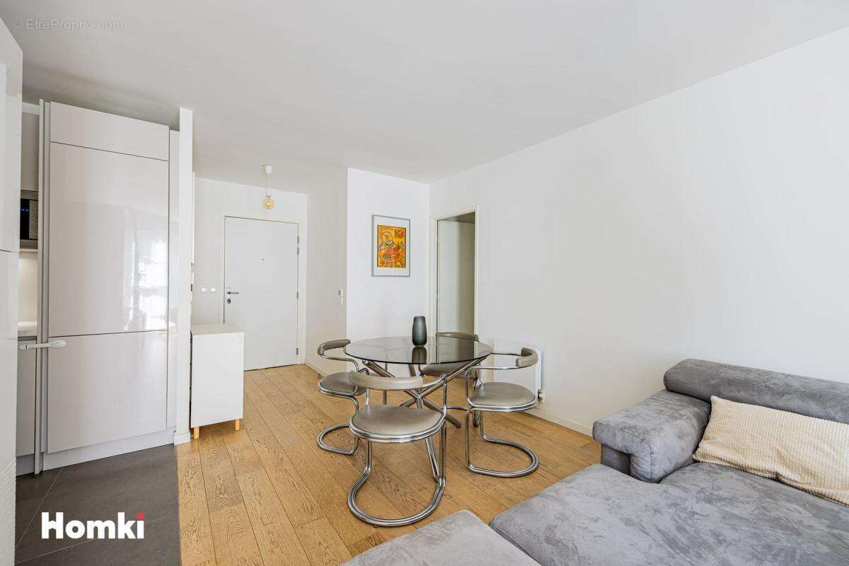 Appartement T3 de 66 m² à Puteaux 92800, Passage Voltaire - photo 7