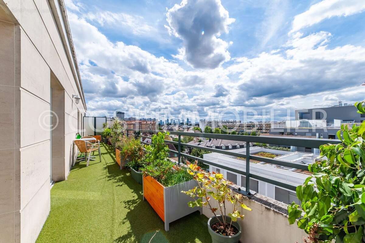 Appartement à COLOMBES