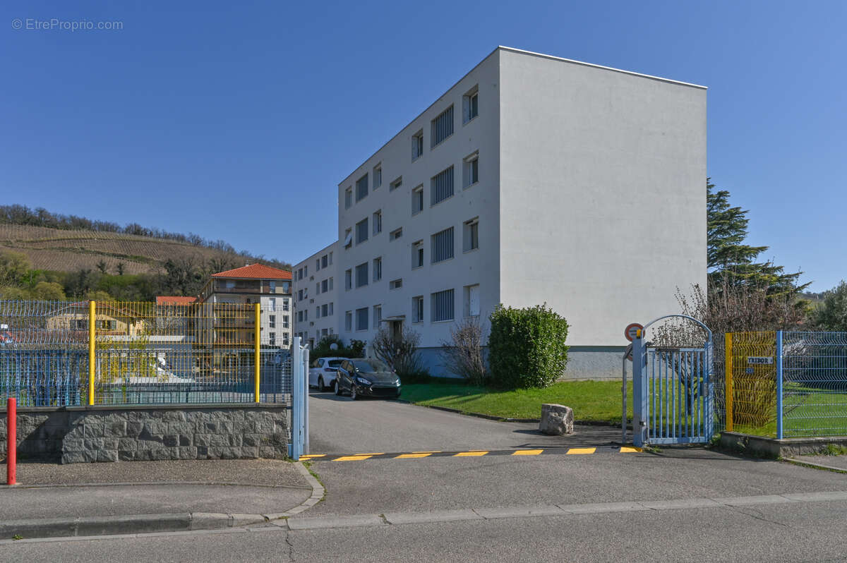 Appartement à CHASSE-SUR-RHONE