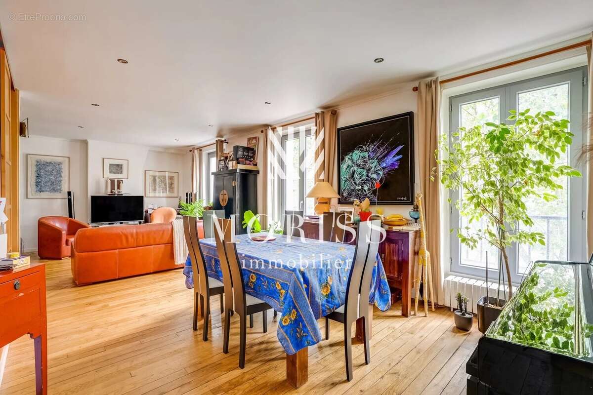 Appartement à PARIS-12E