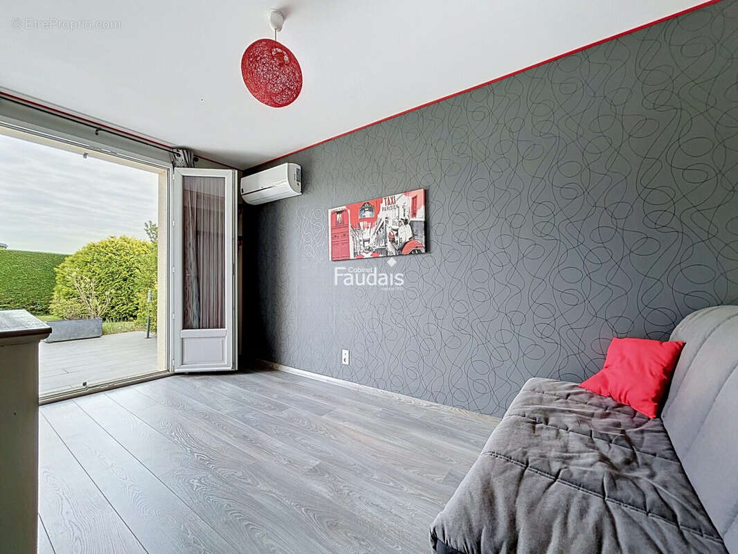 Maison 106 m² à Gouville-Sur-Mer  - photo 6