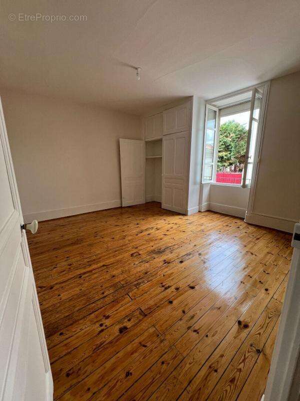 Appartement à ROANNE