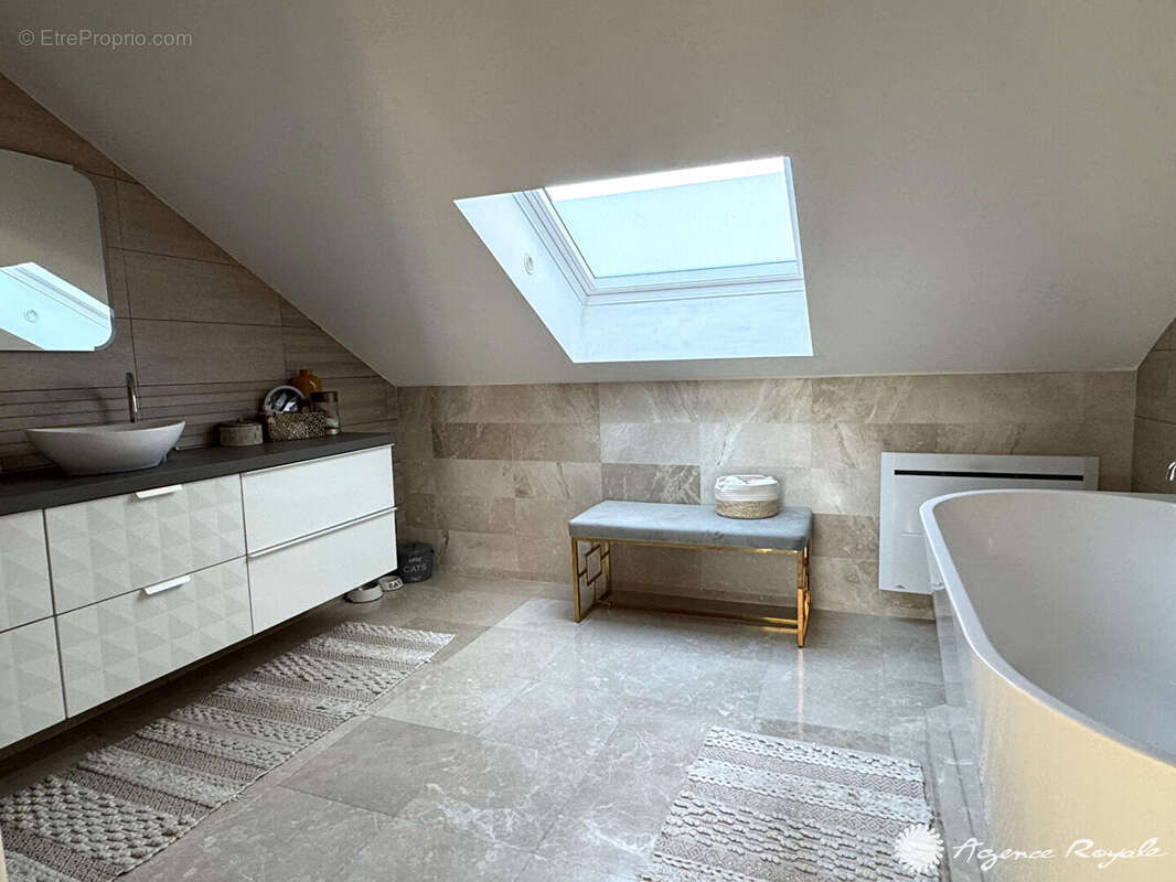 Appartement à SAINT-GERMAIN-EN-LAYE