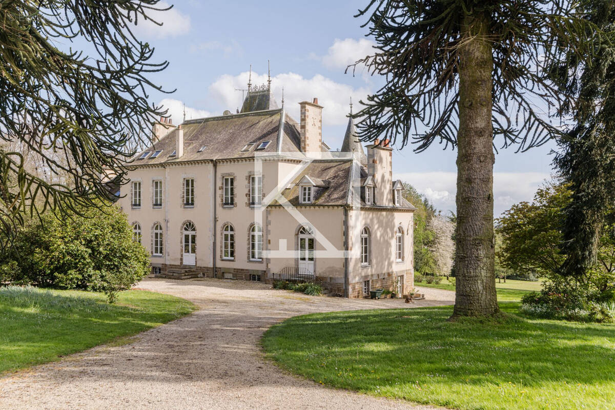 Autre à SAINT-PIERRE-DES-LANDES