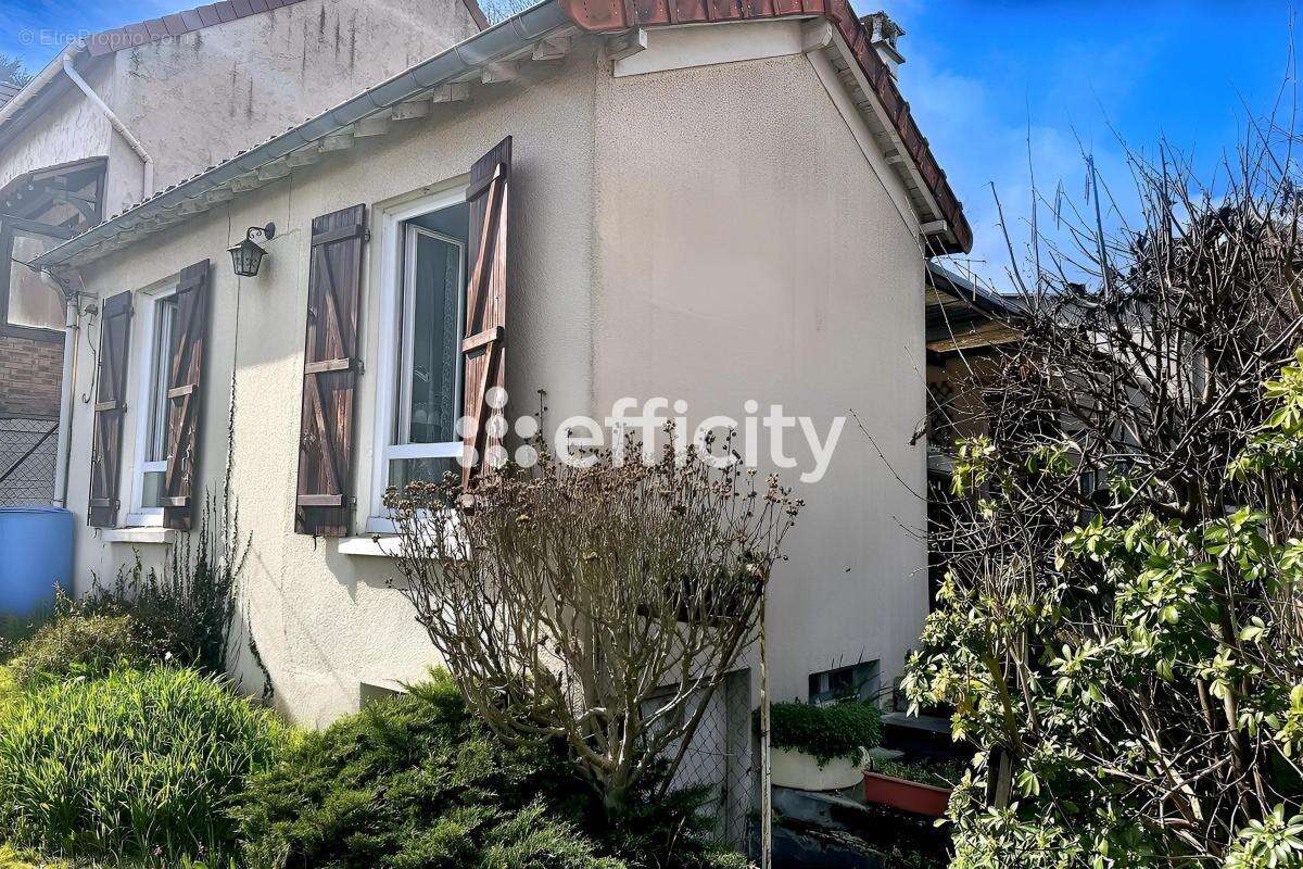 Maison à VILLEBON-SUR-YVETTE