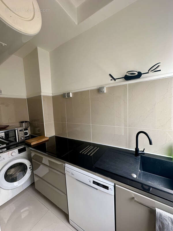 Appartement à MARSEILLE-2E