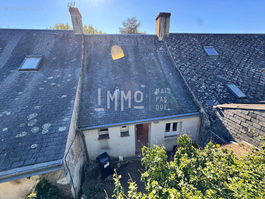 Maison à BEAUMONT-PIED-DE-BOEUF