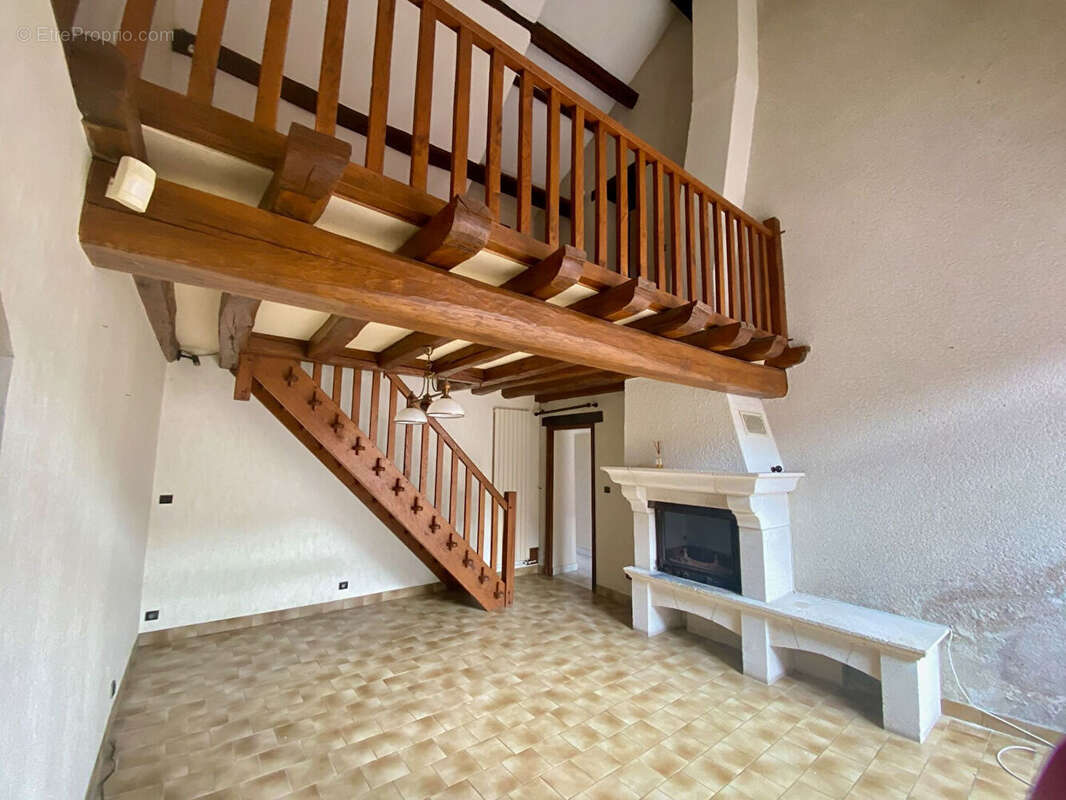 Maison à MONTRICHARD