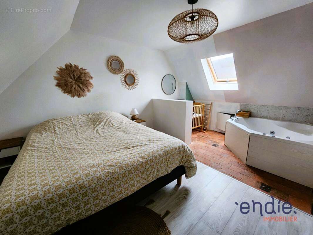 Maison à SAINT-HIPPOLYTE