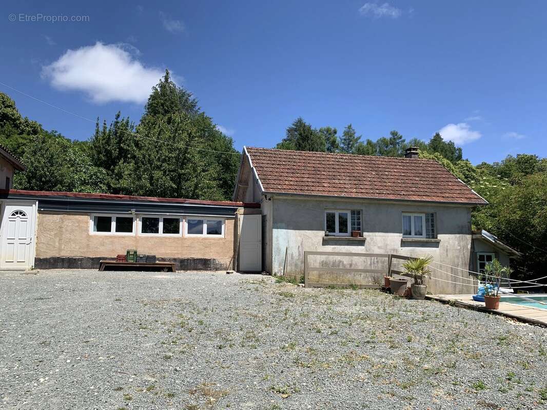Maison de caractère avec vaste dépendance, 4 chambres et un potentiel exceptionnel - photo 16