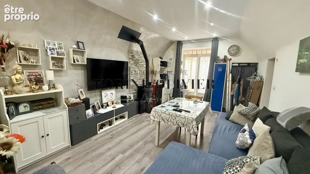 Appartement 2 pièces 45 m² à vendre à Jouques (13490) - photo 5