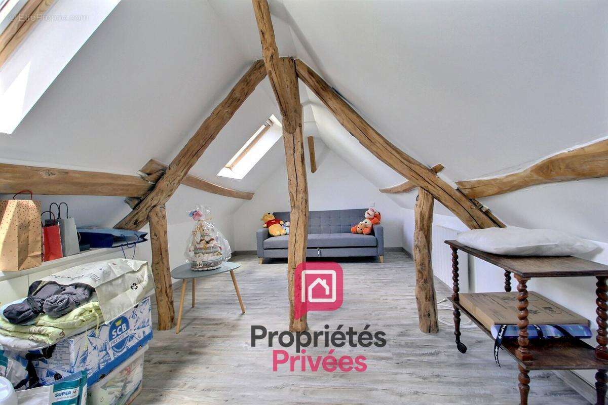 CHEVILLON SUR HUILLARD (45700) - Longère rénovée 130 m² habitables - 4 chambres - Terrain de 2 100 m² - photo 14