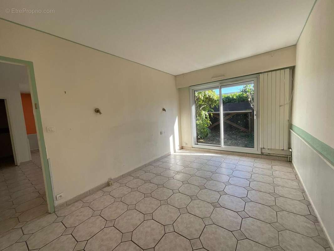 Photo 8 - Maison à NAZELLES-NEGRON