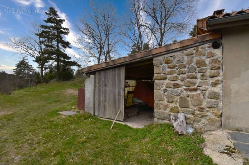 Maison à SAINT-AGREVE