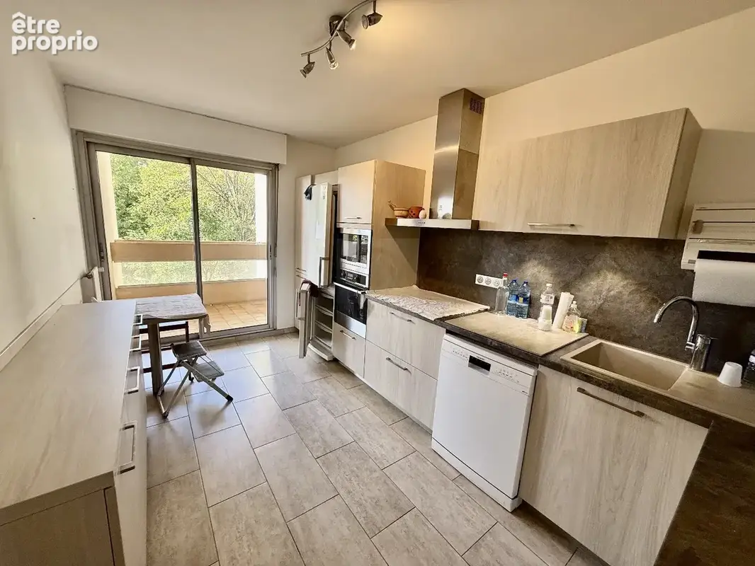 Appartement 4 pièces 106 m² à vendre à Beziers (34500) - photo 2