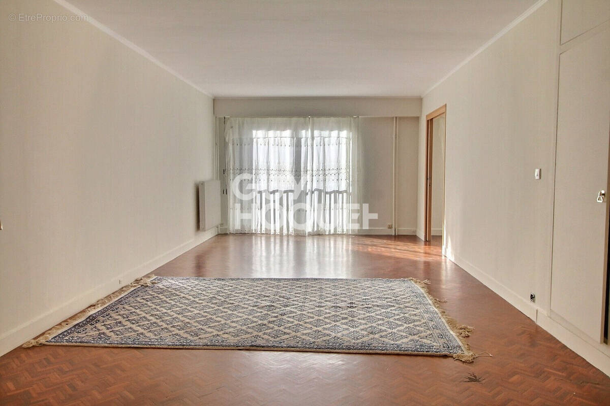 Appartement à VERSAILLES