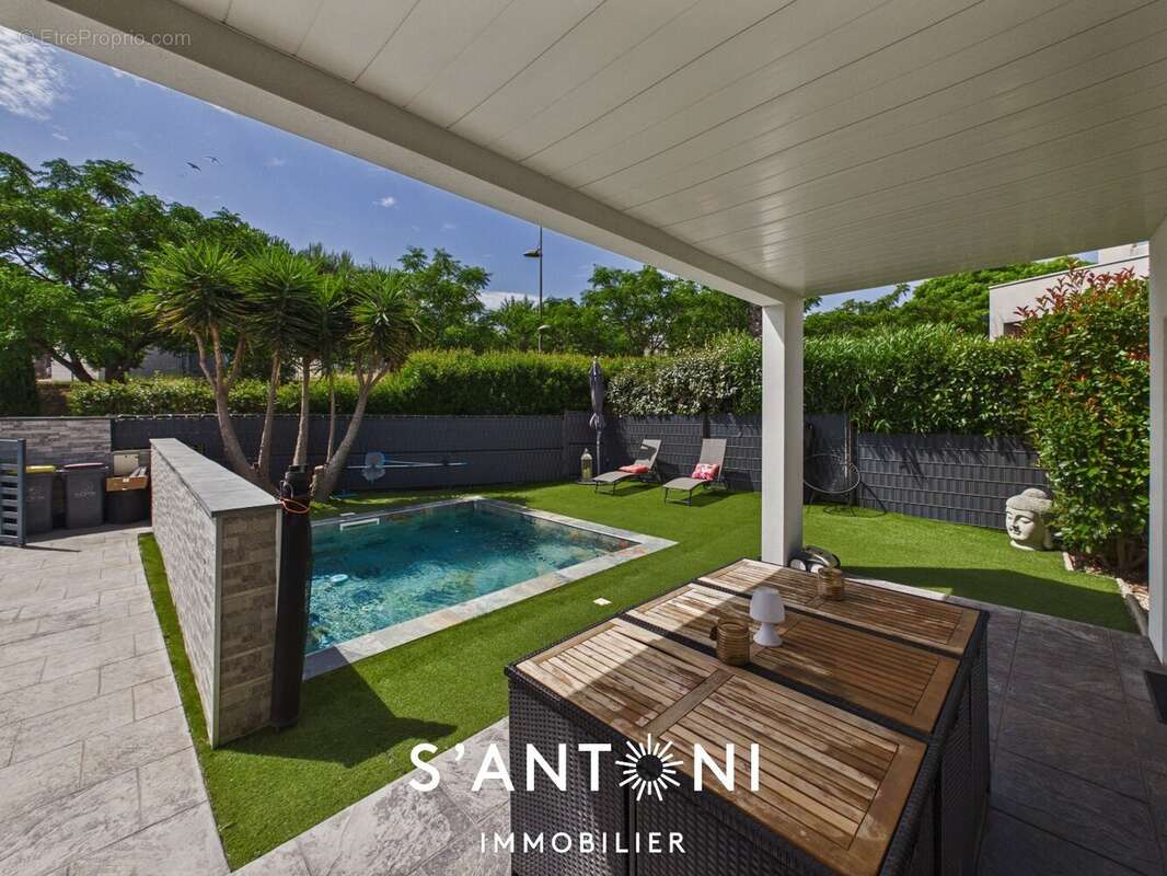 Vente Maison Contemporaine d'Exception 112 m²  Agde Capiscole  Prestations de Standing, Piscine & Cascade - photo 16