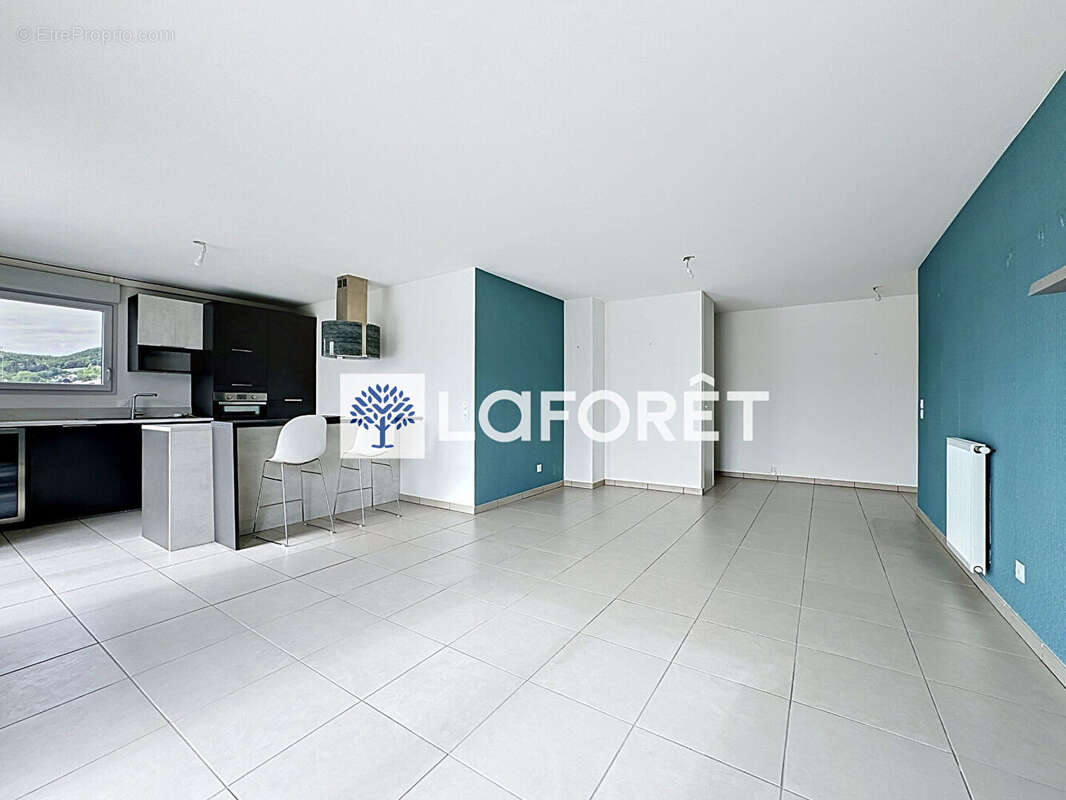 Appartement à SAINT-MAURICE-DE-BEYNOST