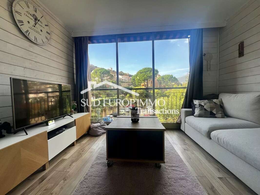 Appartement à VENCE