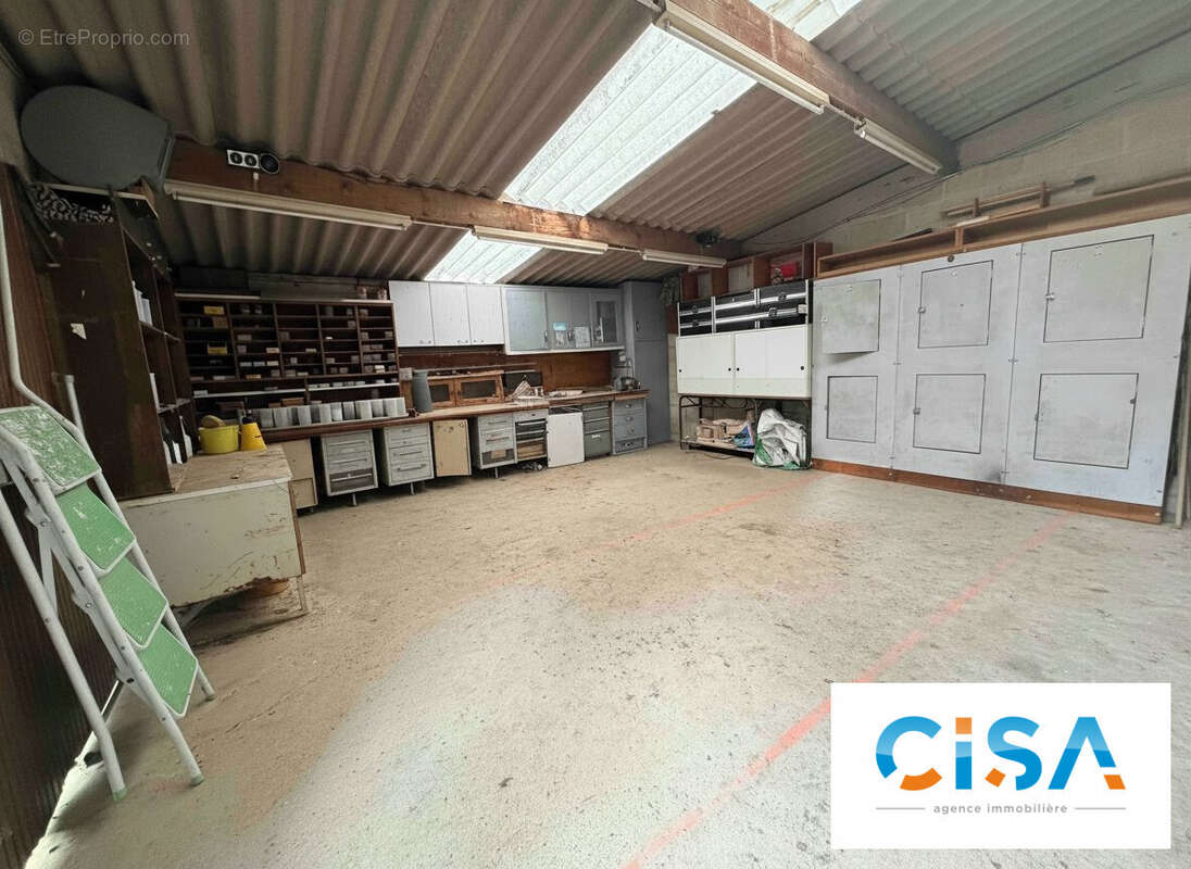 Maison à ESTREES-SAINT-DENIS