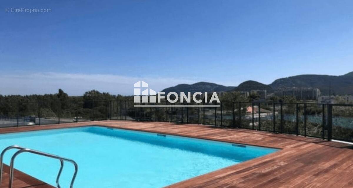 Appartement à MANDELIEU-LA-NAPOULE