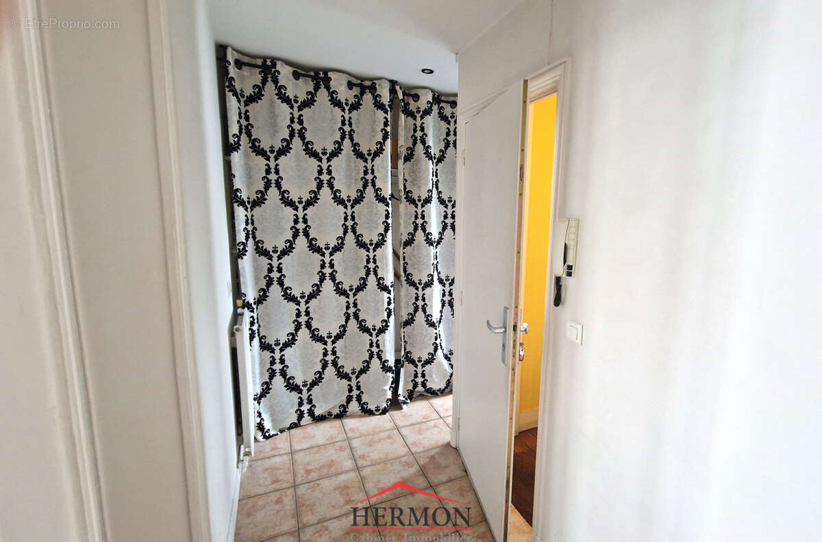 Appartement à ASNIERES-SUR-SEINE