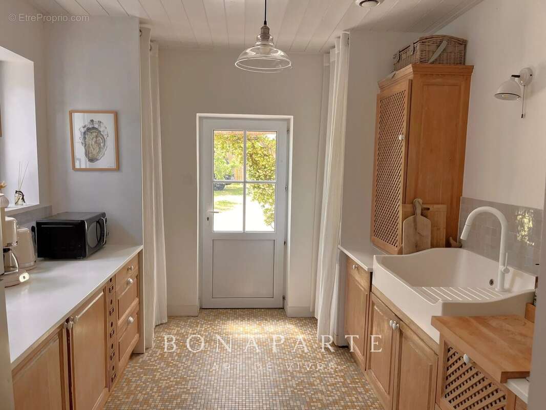 St clément des baleines - maison rétoise à 900 mètres des plages - photo 8