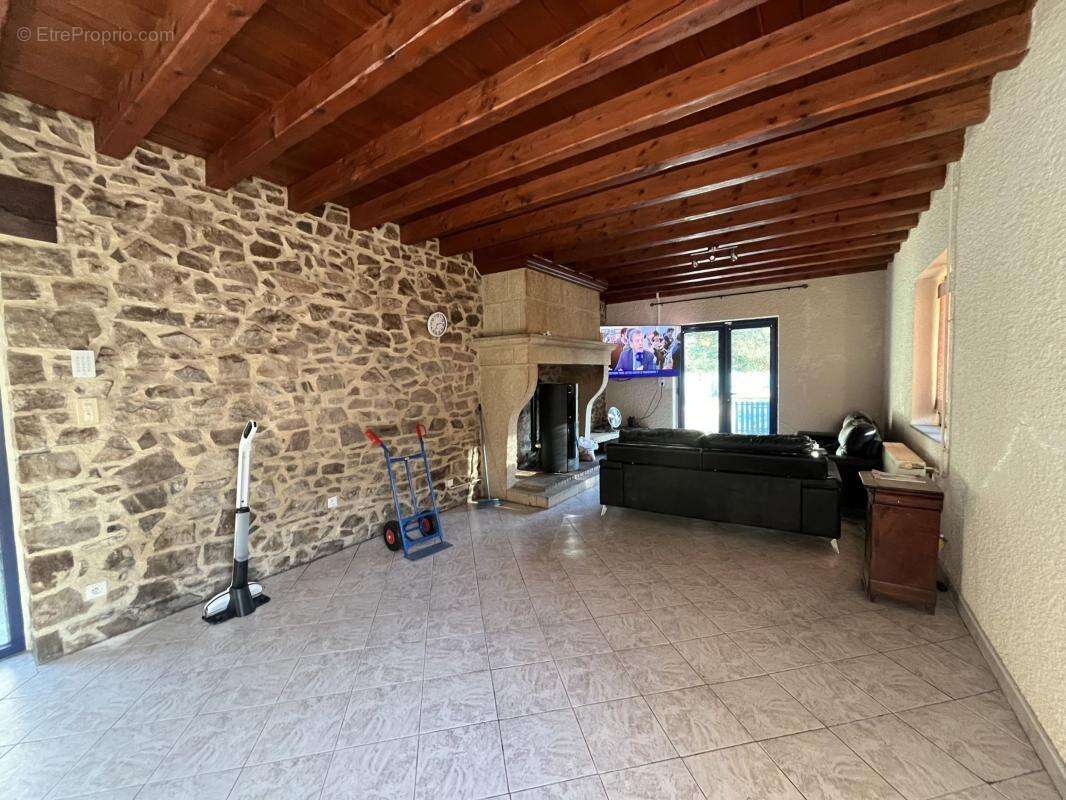 Maison à SAINT-AUVENT