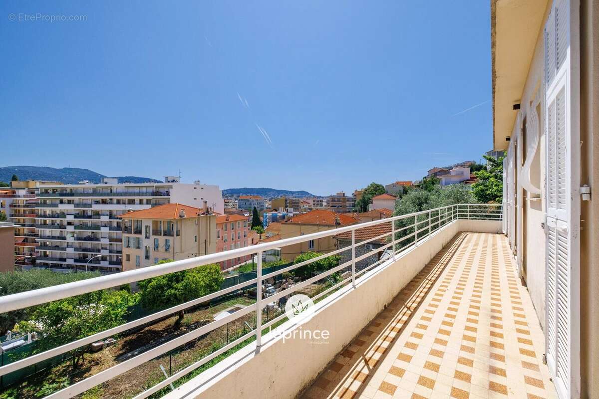 Appartement à NICE