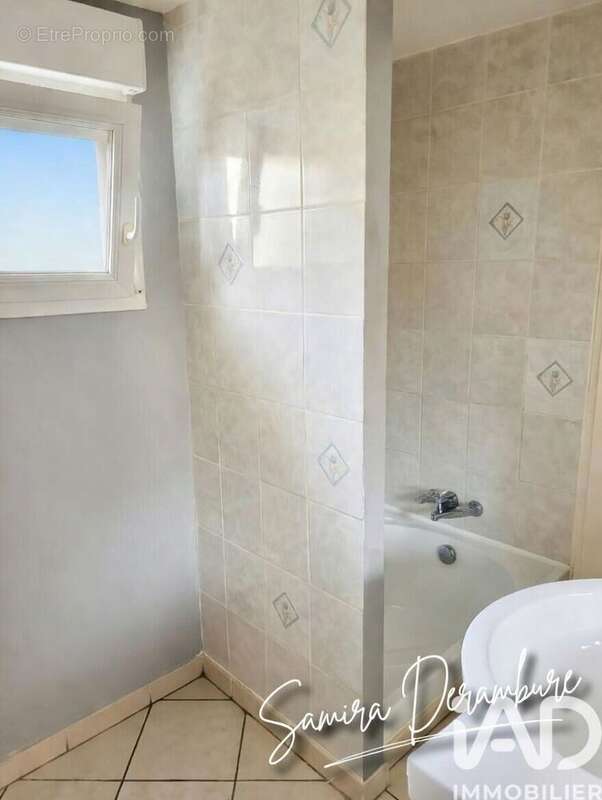 Photo 8 - Appartement à FESCHES-LE-CHATEL