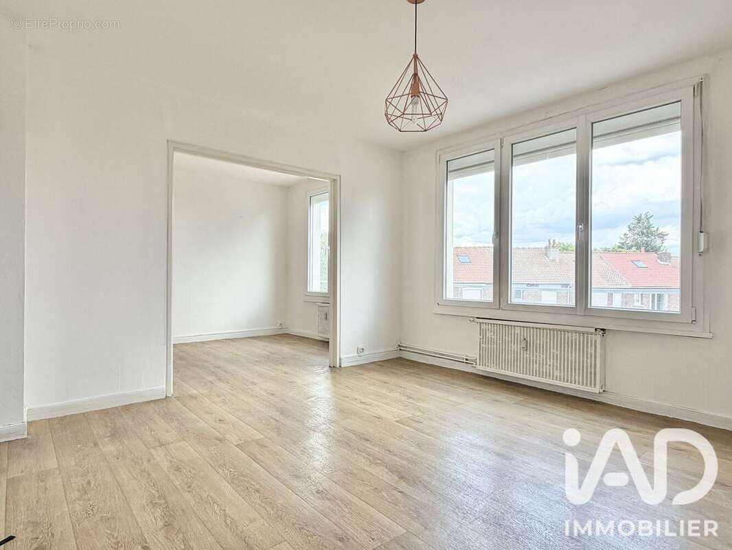 Photo 2 - Appartement à ROUBAIX
