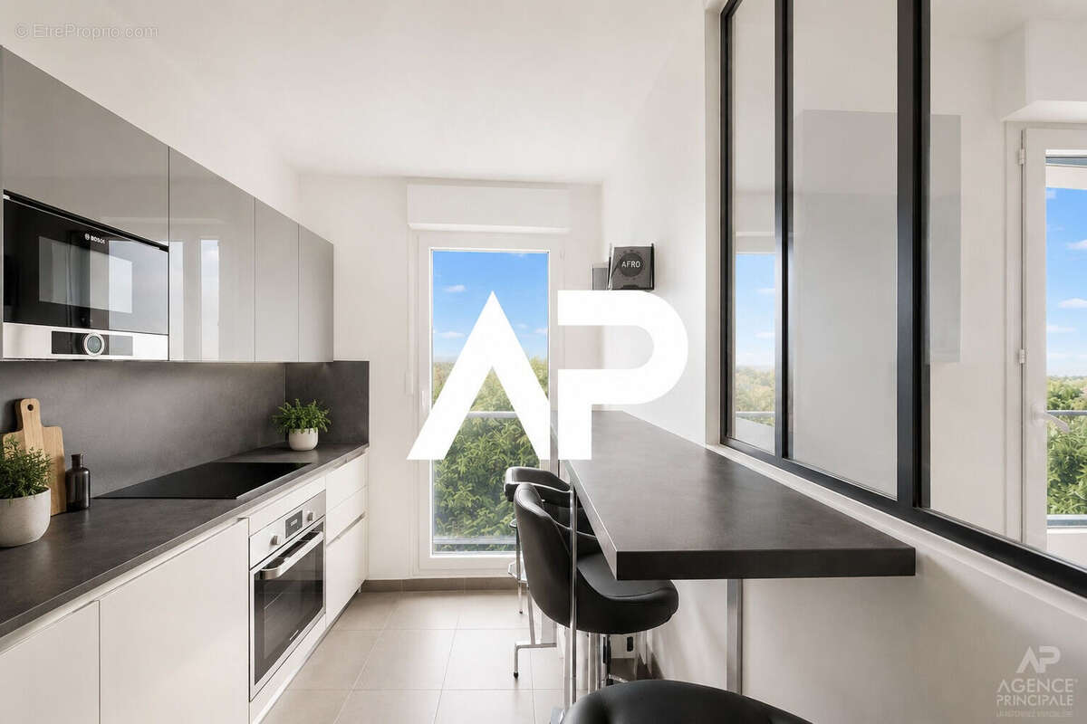 Appartement à RUEIL-MALMAISON
