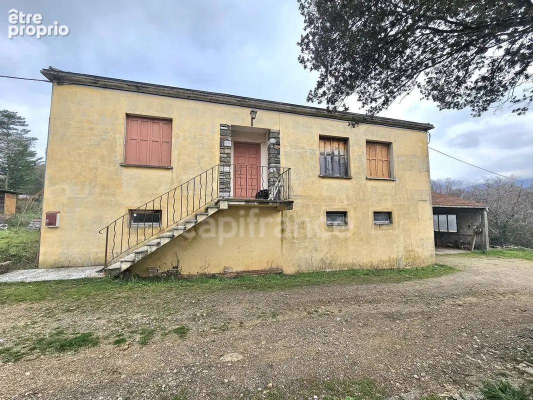Maison 5 pièces, 4 chambres, grand garage de 100 m2, atelier, terrain de 4186 m2 c0nstructible à FRANCARDO (20236) - photo 5