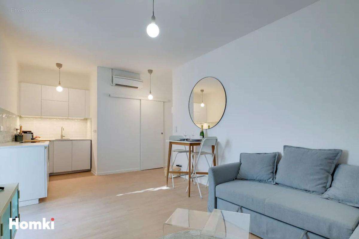 Appartement à MARSEILLE-6E