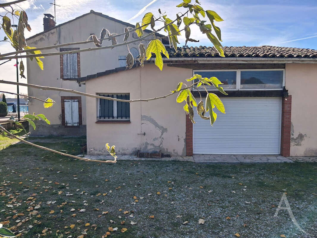 Maison à LABARTHE-SUR-LEZE