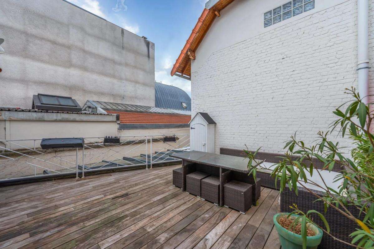 Appartement à SURESNES