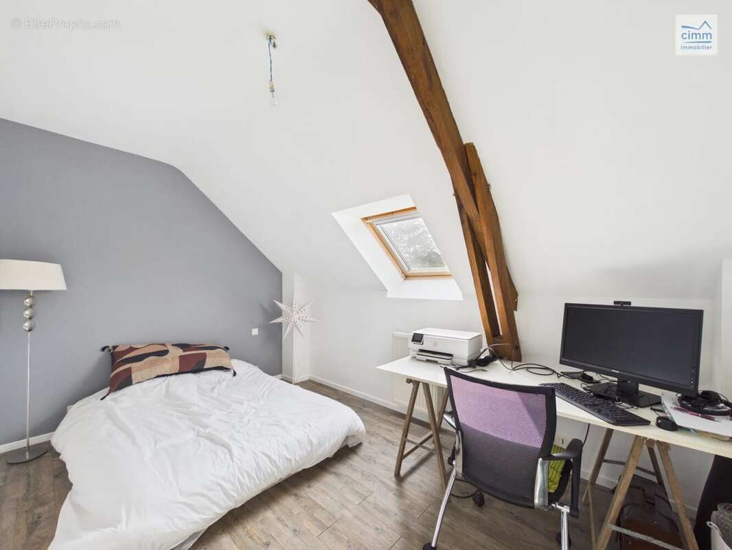 Maison à LES BRULAIS