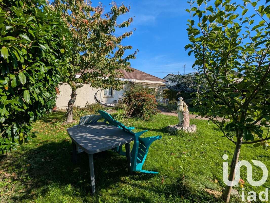 Photo 2 - Maison à FLOGNY-LA-CHAPELLE