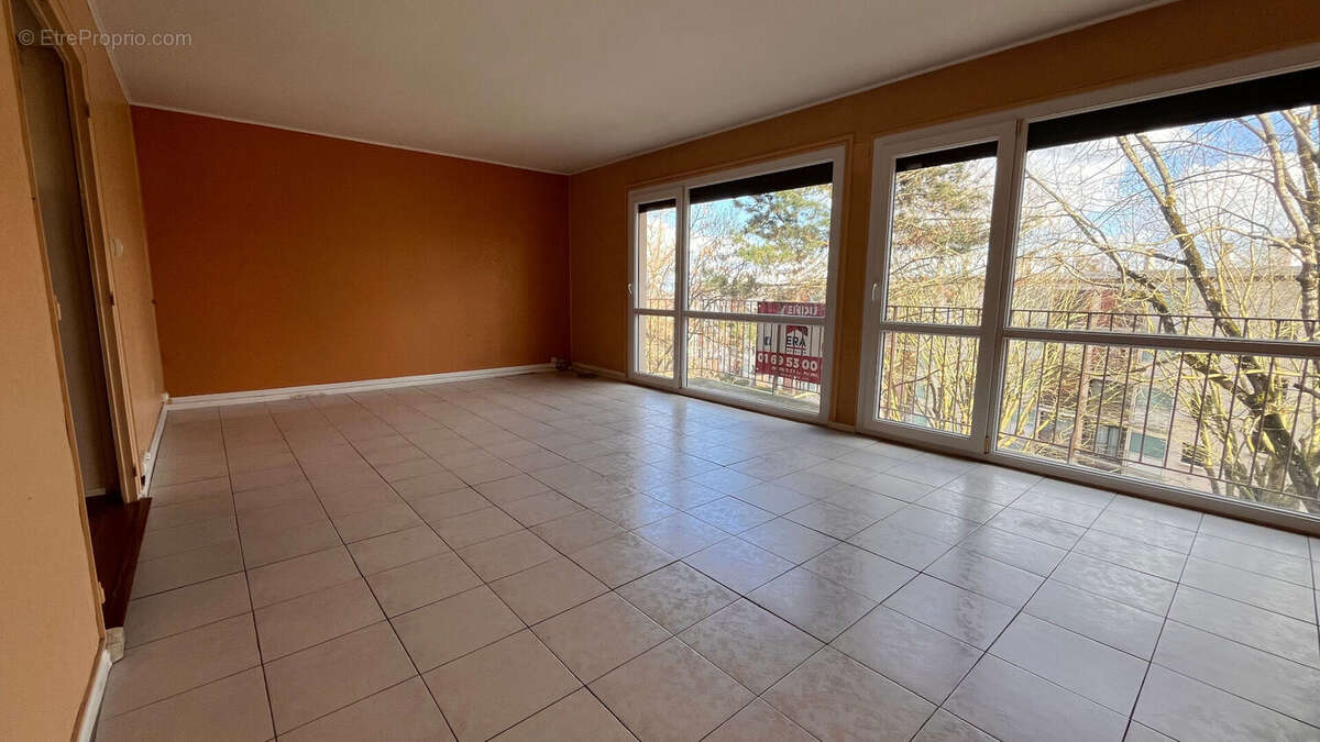 Appartement à PALAISEAU