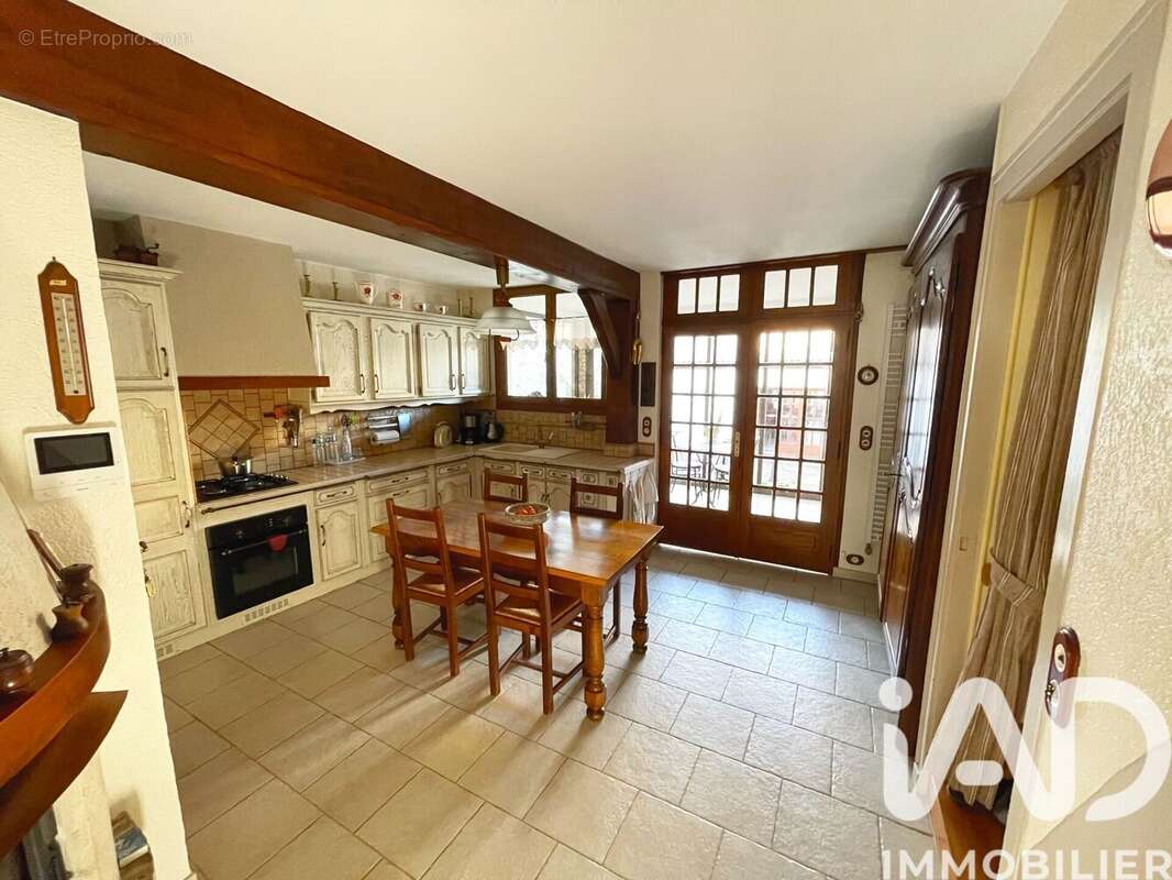 Photo 5 - Maison à VILLEBLEVIN