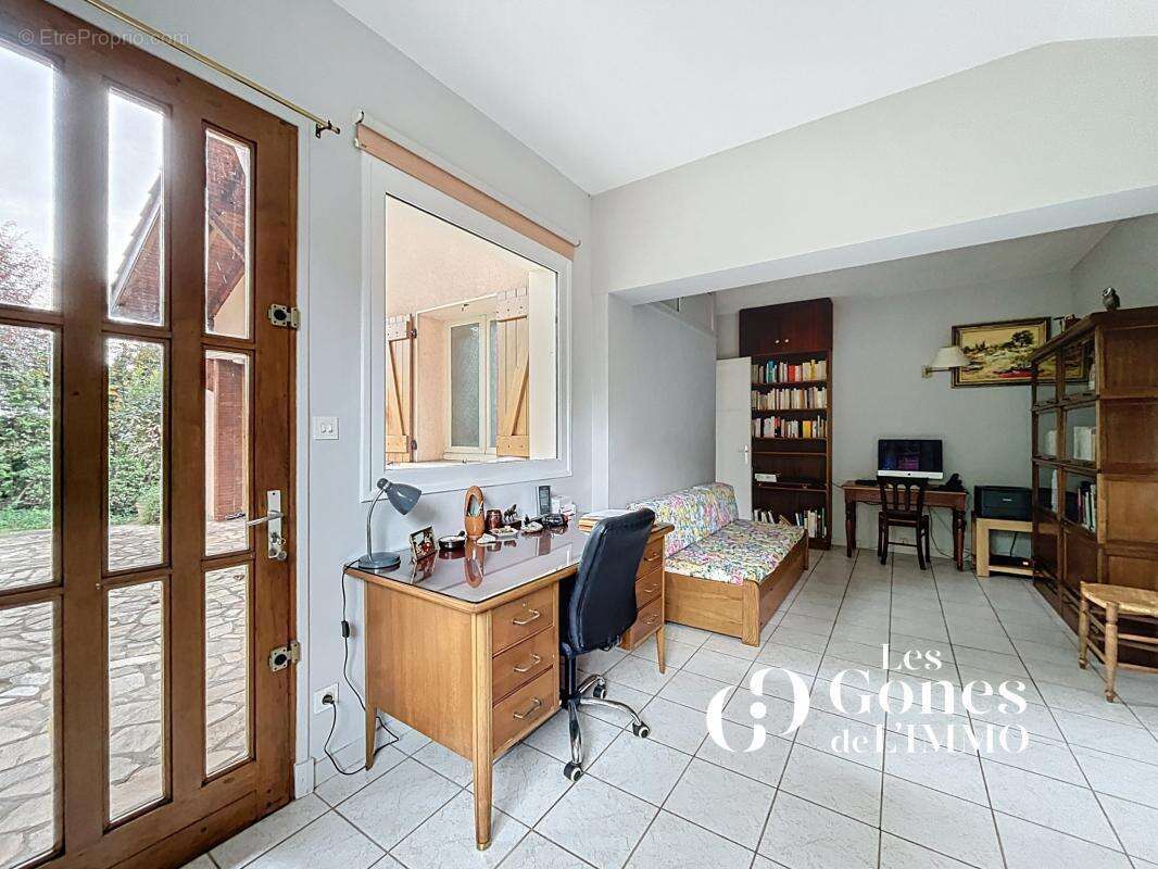 Maison à FRANCHEVILLE