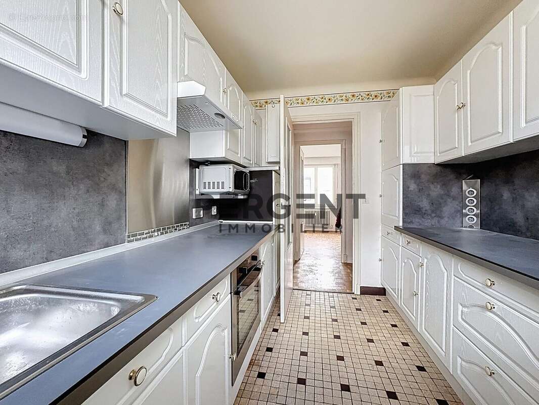 Appartement à CHARLEVILLE-MEZIERES