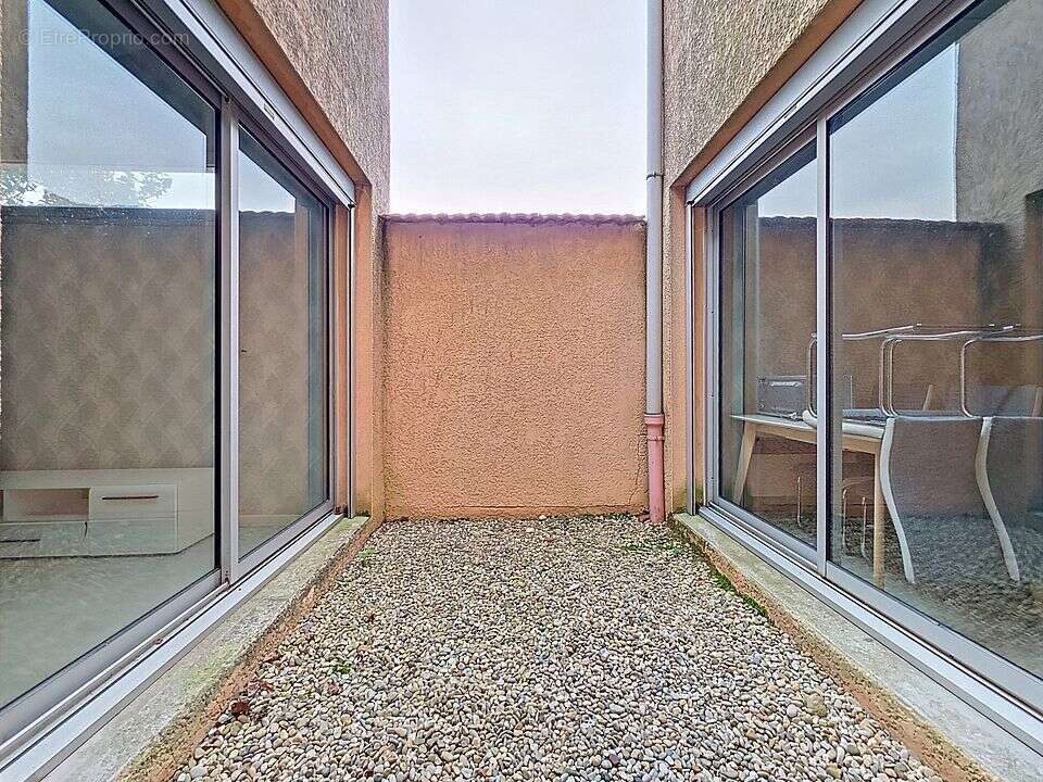 Appartement - 1 Chambre - Terrasse - Une Place de parking privative - Au cœur du village - photo 6