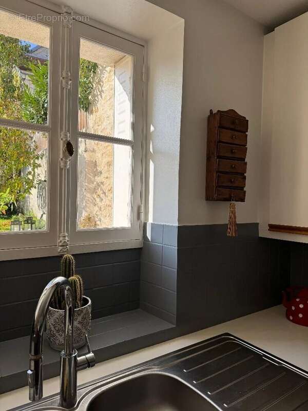 Maison à FEUCHEROLLES