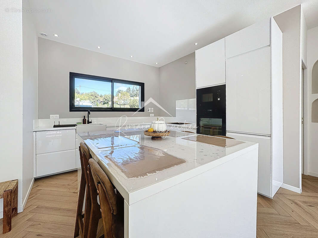 Maison plain-pied f4 99 m2 de 2023 - photo 11