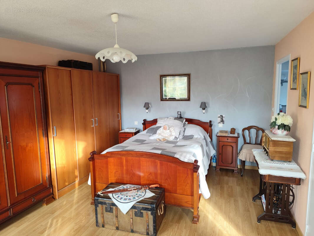 Maison à LE CHEVAIN