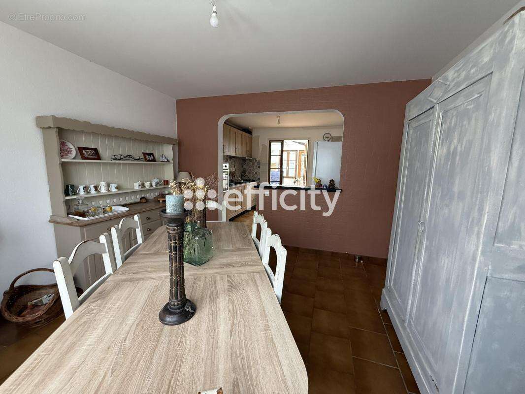 Maison à RUFFEC