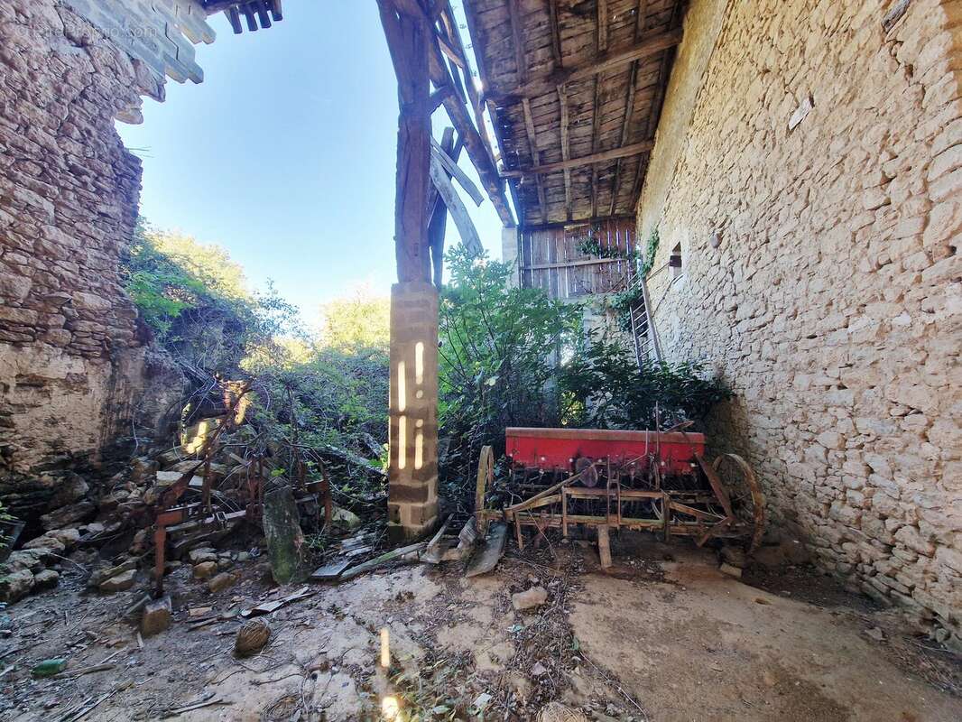 Ancienne maison de campagne à rénover - photo 8